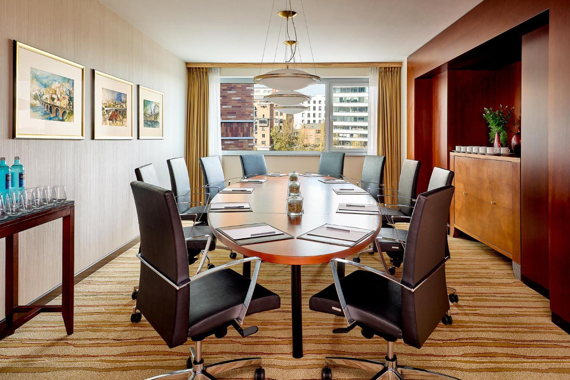 Courtyard By Marriott Duesseldorf Hafen Hotel Exterior foto